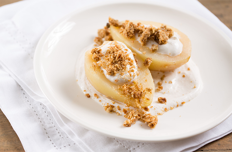 Poached pears with spiced yogurt