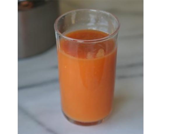 Carrot and Apple Ginger Smoothie