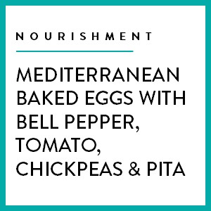 Mediterranean Baked Eggs with Bell Pepper, Tomato, Chickpeas & Pita